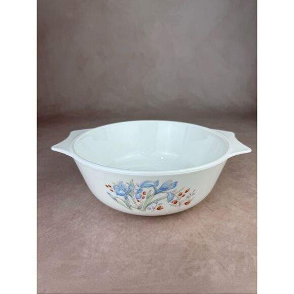 Vintage Pyrex Blue Iris 7 3/4 Round Casserole Dish Bowl Made in England - Picture 2 of 9